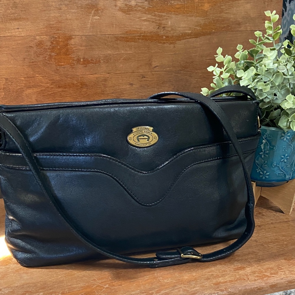 Etienne Aigner Vintage Black Leather Crossbody Bag